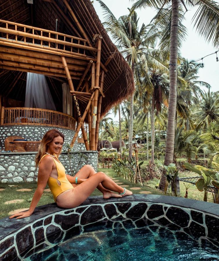 La Royale Romantic Bamboo Villas Klungkung Exteriör bild